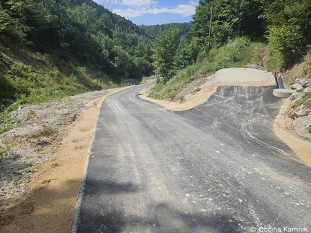 Sanacija poškodovanega cestišča skozi vas Krivčevo (5)